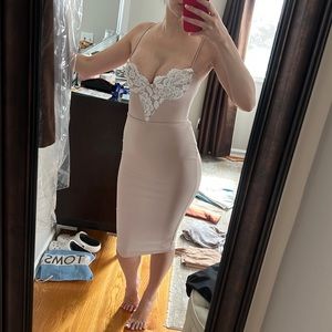 Nookie Liana XS sexy Nude White Lace Midi Dress